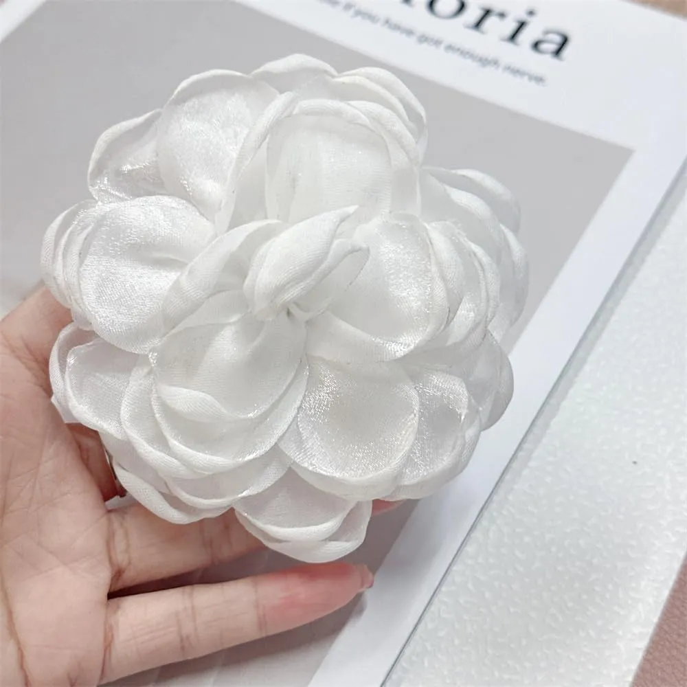 9cm Wedding Fabric Flower Brooch Pin Hair Clip for Women Men Elegant Big Camellia Rose Floral Brooches Lapel Pins Dainty Holiday Party Costume Dress Accessories Jewelry