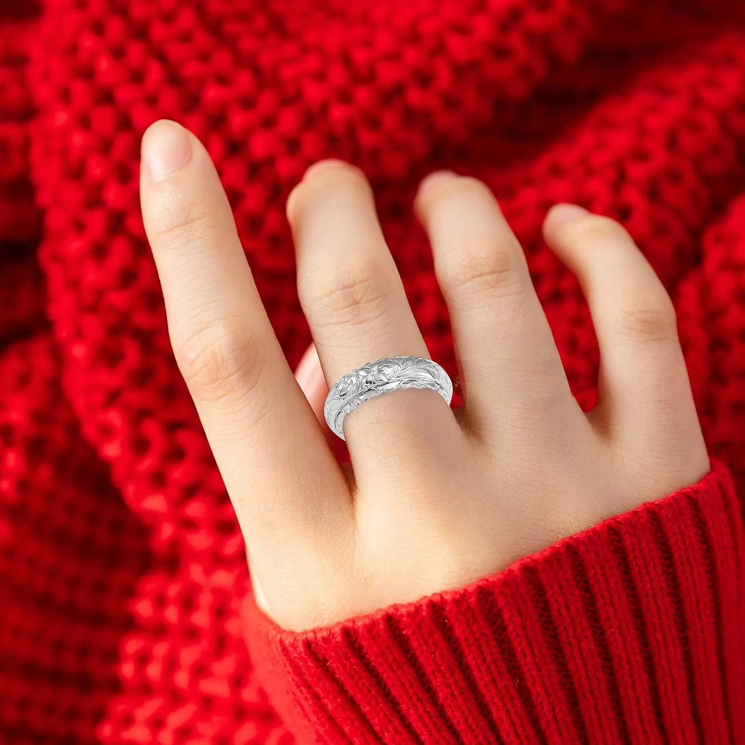 Chunky Gold Ring for Women,Gold Plated Engagement Wedding Band Elegant Carved Rose Flower Statement Ring Jewelry Gift for Her