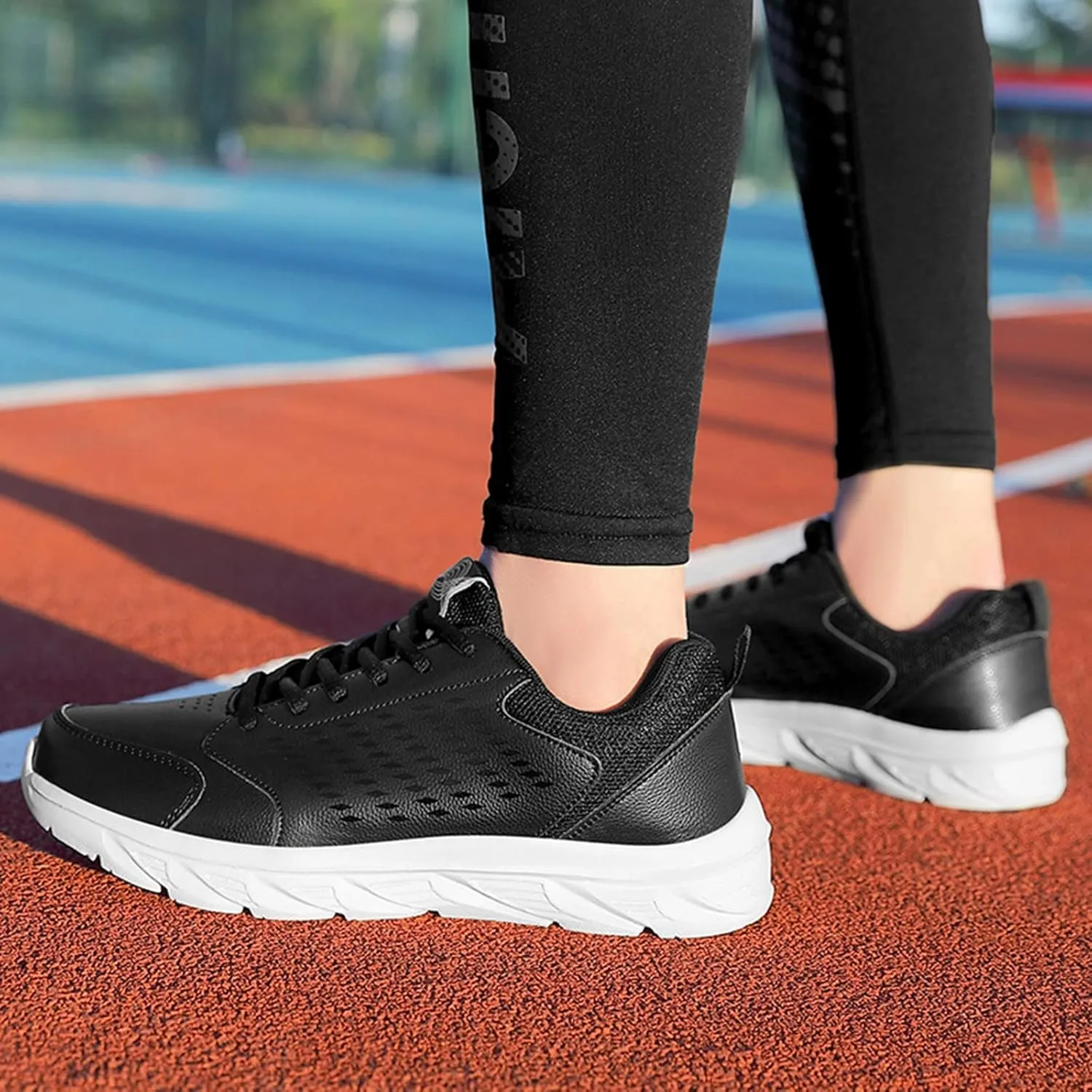 Fashion Men Sports Shoes Flat Lightweight Lace Up Solid Color Comfortable Casual Sneaker Boots Men