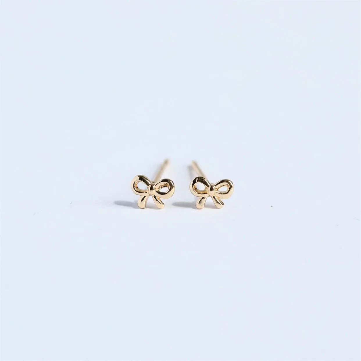 Gold Silver Bow Stud Earrings Cute Tiny Bow Earrings Trendy Fashion Minimalist Simple Metal Bow Tie Earrings