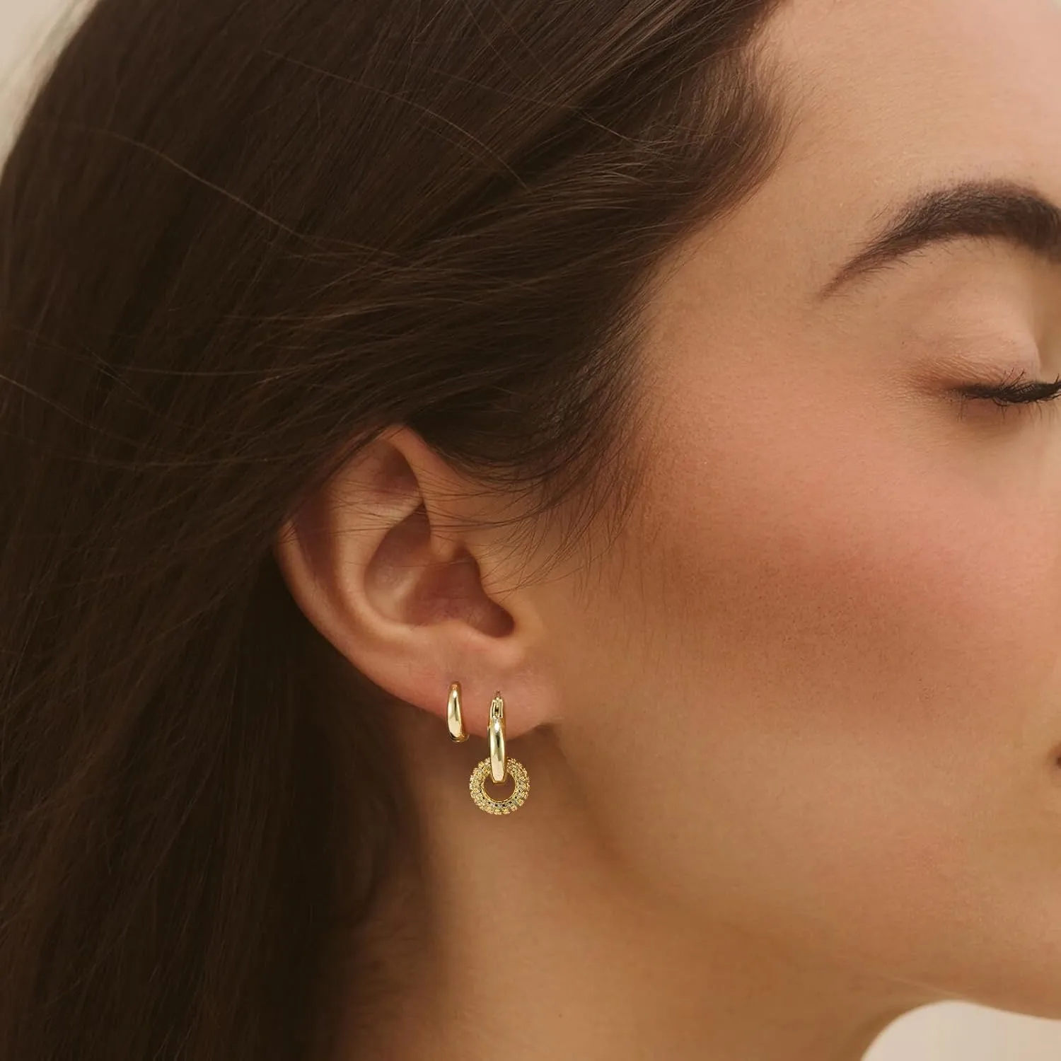 Hoop Earrings Set for Women,14K Gold/Silver Plated Huggie Earrings Trendy Chunky Gold Earrings Lightweight Small Gold Hoop Earrings CZ Stackable Earrings Jewelry