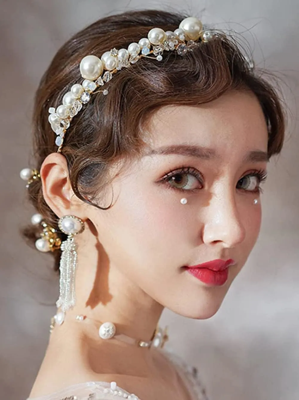 JWICOS Bridal Headband Pearl Tiara for Women Rhinestone Wedding Hair Accessories Headpieces for Brides and Bridesmaid