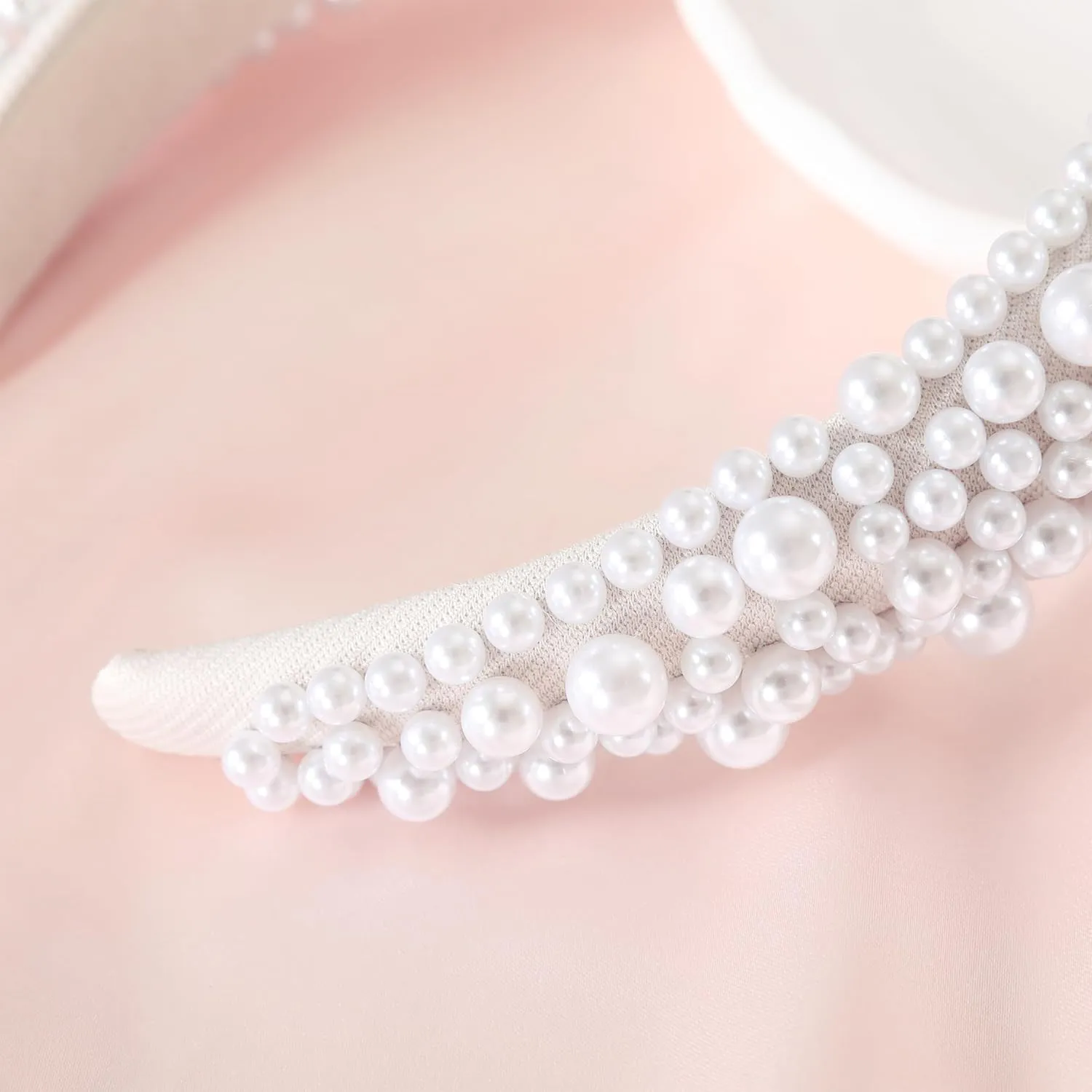 Padded Pearl Headband Thick Beaded Headbands for Women Non Slip Fancy Puffy Headband Pearl Headpiece for Bride Wedding Hairband Hair Accessories Gift B-White