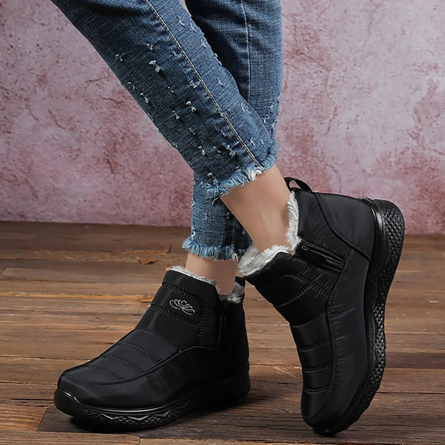 Plush Lined Winter Boots for Women Non Slip Ankle Boots for Women Low Heel Snow Boots Hiking Boots