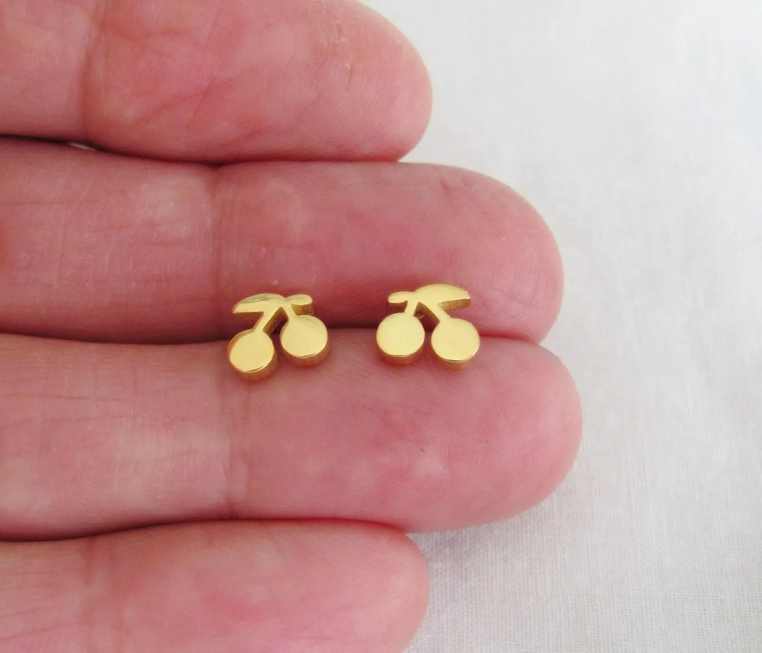 Stainless steel 7mm gold plated Cherries stud earrings. Jewelry Earrings for Women #3298FE531