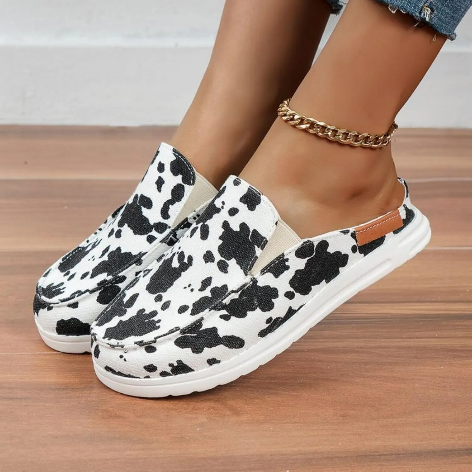 Women Canvas Slip On Lightweight Mule Sneaker,Summer Fashion Back Flats Walking Shoes Closed Round Toe Low Top Casual Loafer Comfort Leopard Print Flat Slippers,Non-Slip Sneakers 2025